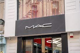 mac cosmetics on istiklal street