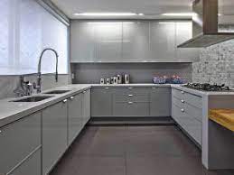 Antrasit rengi mutfak dolapları düşünüyorsanız mutfağın ikinci rengini beyaz olarak belirleyebilirsiniz. Mukemmel 80 Gri Mutfak Dolabi Modeli