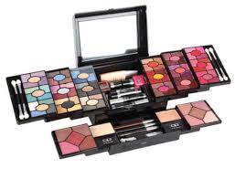 cp trens blockbuster make up box for