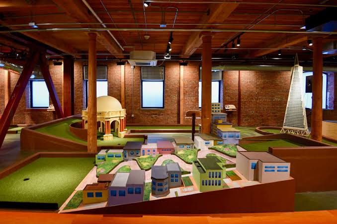 Subpar Miniature Golf