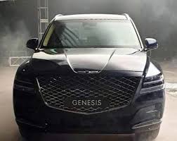 The first suv from hyundai's prestige brand has all the ingredients to battle the euros on their own turf. 2020 Genesis Gv80 Luxury Suv Fully Uncovered In Latest Leak May Debut In December Carscoops