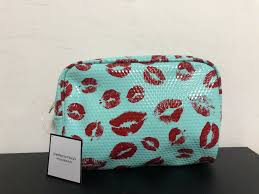 macy s kiss skincare makeup gift travel