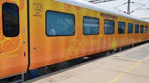 Tejas Express Lucknow To Delhi Train Fare Booking Schedule