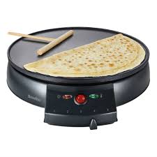 This crepe maker selection guide will take you through some of the essential factors to consider when choosing an electric or gas crepe maker, the choice often comes down to price and utility. Breville Vtp130 1000w Traditional Crepe And Pancake Maker Black Robert Dyas