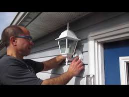 How To Replace An Outside Light
