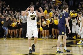 He was just as effective in this. College Basketball Sophomore Luka Garza On A Tear For Surging Hawkeyes Other Sports Telegraphherald Com