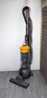 dyson dc40 multi floor ball vacuum