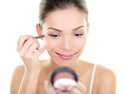 6 easy makeup tricks every should