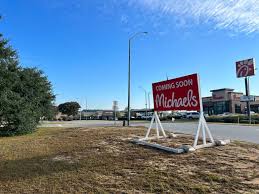 michaels crafts to open at