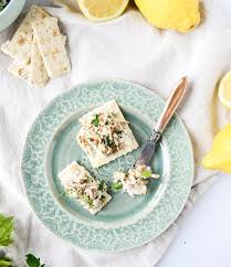 lemon almond roast en salad