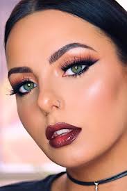 90s makeup the past trends 2024 is