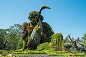 Green Sculpture In Montreal Art