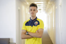Dennis man (born 26 august 1998) is a romanian professional footballer who plays mainly as a winger for liga i club fcsb and the romania national team. Dennis Man Football Manager 2019 Mobile Fmm Vibe