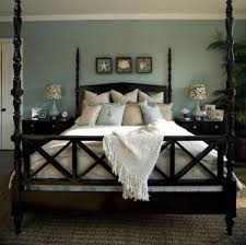 Modern styles are typically more sleek. Gorgeous Beach Bedroom Decor Ideas