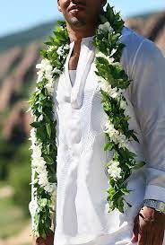 Send hawaiian leis, fresh hawaiian leis for graduations, weddings, luaus, and aloha. Pin By Shayla On Happily Ever After Polynesian Wedding Samoan Wedding Luau Wedding