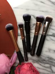 my favourite makeup brushes chaos