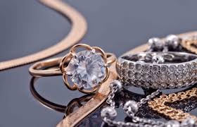 Jared the galleria of jewelry's credit card has a standard apr of 17% to 24.99%. What You Need To Know About Jewelry Store Credit Cards Credit Com