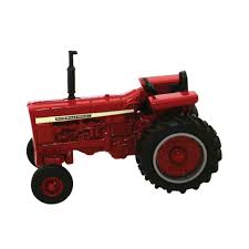 46573 vine toy tractor