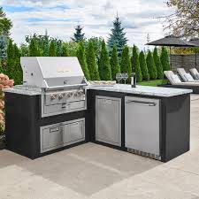 types of outdoor cooking equipment