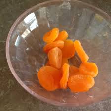 dried apricot and nutrition facts