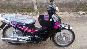 The honda wave 110i sets a new standard for family motorbikes and was upgraded to greater realize its potential in the side cover is designed in the motor sport style with black left and right skirts. Honda Wave 125 Black Sell Motorcycle Honda Motor