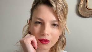 She is an actress and composer, known for сальво (2013), лучшие годы (2020) and how much of emma marrone's work have you seen? Emma Marrone Reveals What She Does At Home And Talks About Amici 2020
