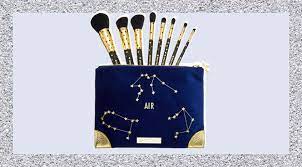 there s now a makeup brush set to match