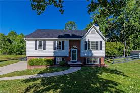 3804 watercourse ct greensboro nc