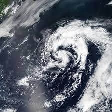 Zoom on earth suite is a complete toolkit for creating stunning earth zoom animations. Tropical Cyclone Hurricane Trackers Zoom Earth