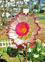 Garden Art Vintage Glass Flower