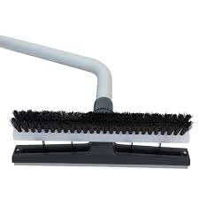 squeegee wand with dual heads