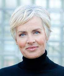 For older women, it seems like there is not much of option available. 2017 S Best Short Haircuts For Older Women