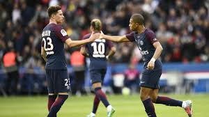 But where does psg manager unai emery, a manager who has his dogmas about balance in his. Julian Draxler Begeistert Von Kylian Mbappe Sowas Habe Ich Noch Nicht Gesehen Eurosport