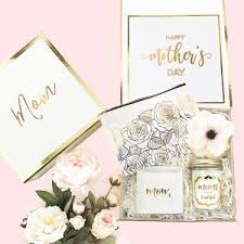 personalized mom gift box