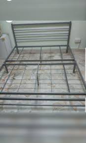Queen Size Metal Bed Frame For