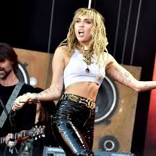 November 23, 1992) is an american singer, songwriter, actress, and record producer. Miley Cyrus Opens Up About Her Marriage To Liam Hemsworth Says Hannah Montana Made Her Feel Ridiculous