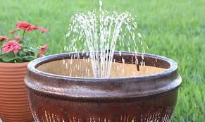 We've compiled a list of some great options that will fit right in with your home. 14 Diy Container Water Fountain Ideas That Are Easy And Cheap Balcony Garden Web