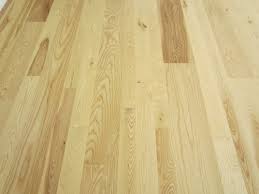 which is a better hardwood floor finish