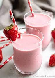 strawberry greek yogurt smoothie