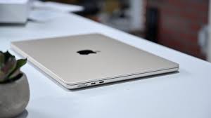 apple m2 macbook air review hands on