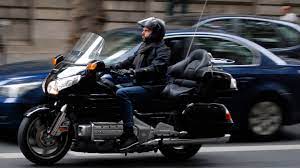 paris moves to ban motorcycles
