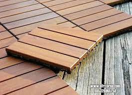 Lantai kayu outdoor untuk taman minimalis dari kayu merbau. Lantai Kayu Outdoor Untuk Taman Dan Tepi Kolam Renang