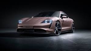 Tesla reported record net income of $438 million during the quarter, as well as earnings of 93 cents per share on $10.39 billion in revenue. Tesla Model S Und X Facelift Fur 2021 Enthullt News Electric Wow Motorline Cc