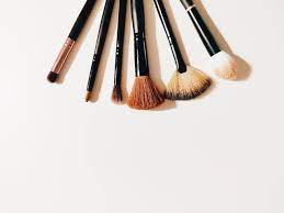 5 rekomendasi brush makeup untuk pemula