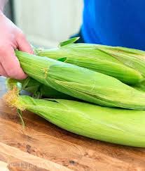 to cook fresh corn on the cob boiled