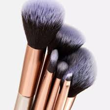 primark essential makeup brush set