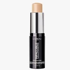 18 best foundations for dry skin 2024