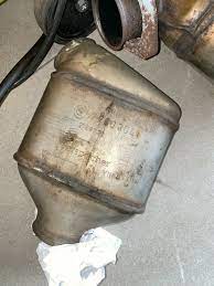 Almost all catalytic converters manufactured by the automotive industry are placed inside a stainless steel shell. Bmw E46 320d Genuine Catalytic Convertor Scrap Cat 7790304 For Sale Online Ebay