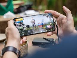 Playing 8 ball pool with friends is simple and quick! Best Mobile Games To Play With Friends During The Coronavirus Lockdown Pubg Mobile Asphalt 9 Legends Ludo King And More Business Insider India