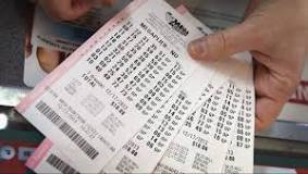 How much is 3 numbers in Mega Millions?